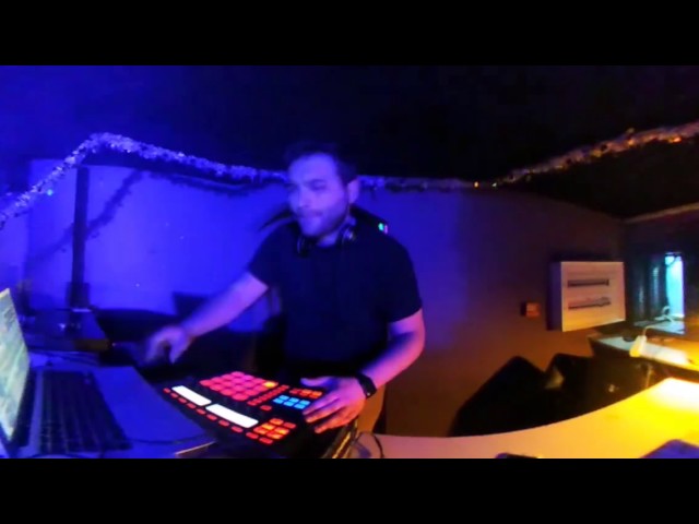 NI Maschine & Traktor DJ LiveSet DjGutxi Video 360º