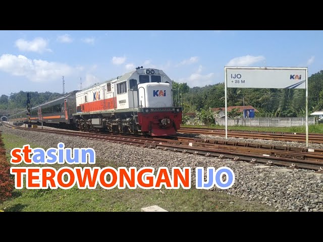 Kereta Ngebut Masuk Terowongan Ijo