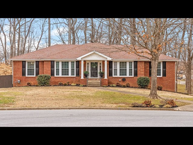 3360 Ashley Court, Clarksville, Tennessee