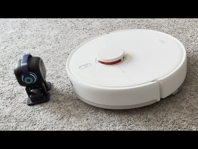 EMO Robot Befriends Xiaomi Vacuum X10! 🤖🧹 From Awkward Start to Fun Times #emorobot #robots #smart