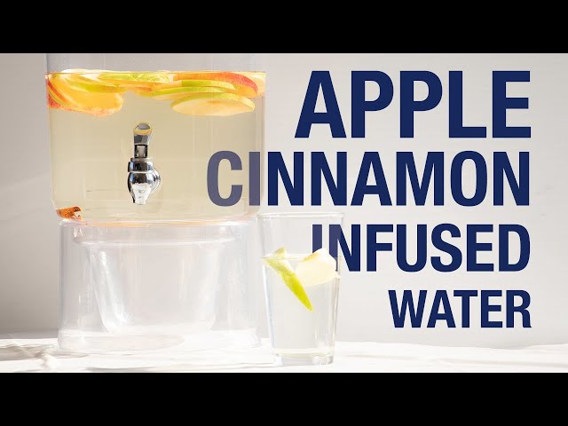 Recipe: Apple cinnamon-infused water