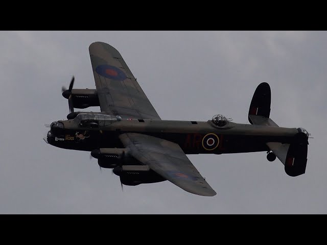 Lancaster bomber start up, take off & landing (incredible sound) 🇬🇧