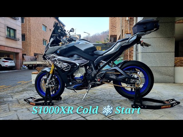 S1000XR VR cold start walk around❄️move 360 View for angles. Tall rider.