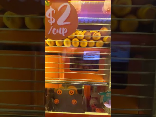 Amazing Orange juice without cash payment in Singapore, Orange juice machine in Singapore