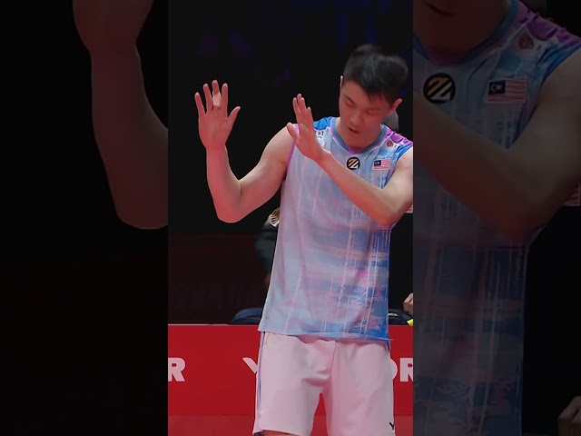 Lee Zii Jia retires from the match due to an ankle injury! Wishing him a fast recovery #shorts #BWF