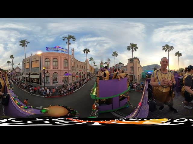 Universal Studios Florida Mardi Gras 2022  - Riverboat Float 360°