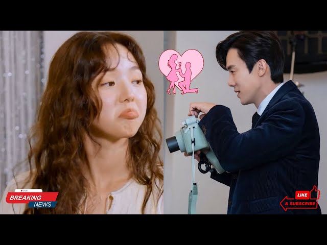 It’s Yoo Yeon-seok! Chae Soo-bin’s Love Story Revealed by a Tarot Card Reading!