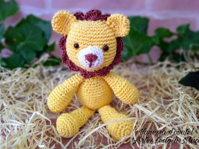 LEÃO AMIGURUMI DE CROCHÊ