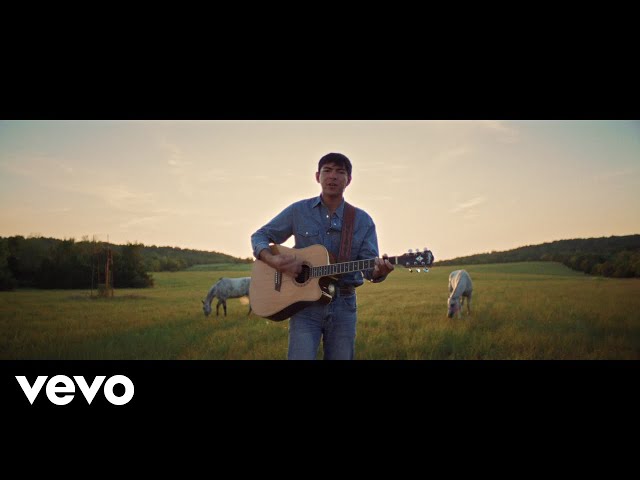 Wyatt Flores - Welcome To The Plains (Official Music Video)