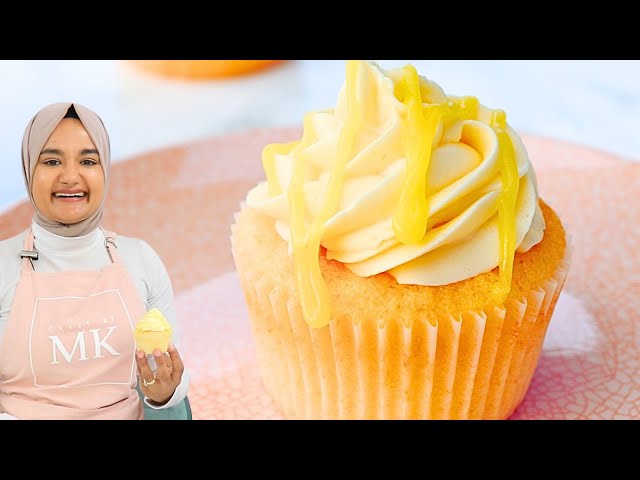 I've never had a LEMON CUPCAKE as fluffy, moist and ZESTY as this one! Easy recipe