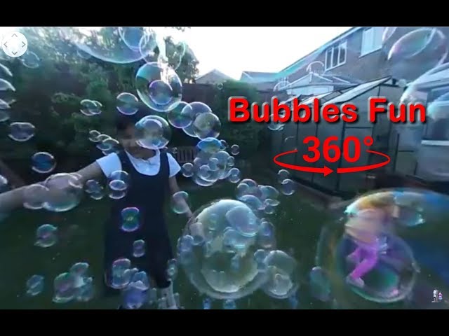 Kaycee and Rachel Bubbles Machine Wonderland Family Summer Fun in Virtual Reality VR 360