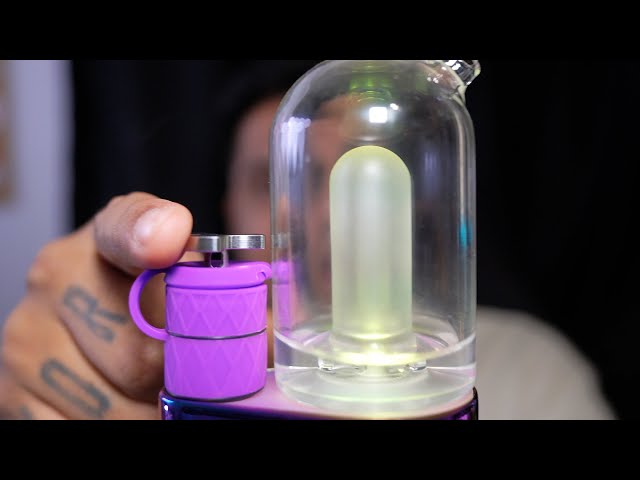 THIS ATOMIZER IS A FIDGET SPINNER...