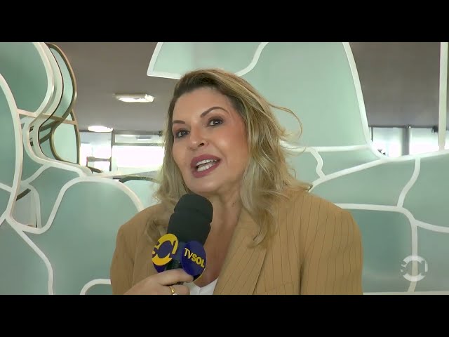 Ilanna Motta expressa emoção e orgulho pela eleição do filho, Hugo Motta, à presidência da Câmara