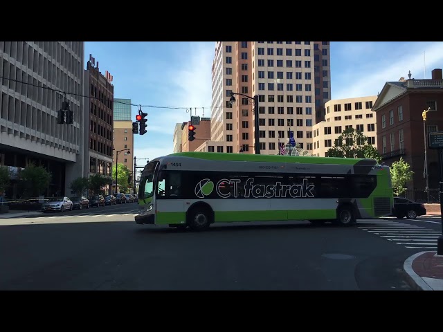 68 Driving Downtown   Hartford 4K   Connecticut USA