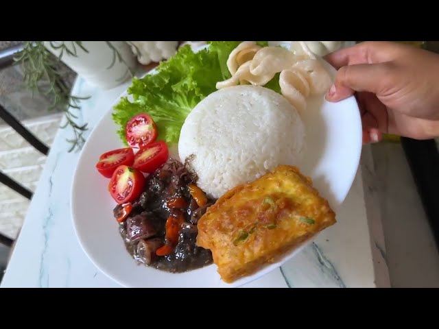 Menu Harian - Nasi Cumi Hitam khas Madura