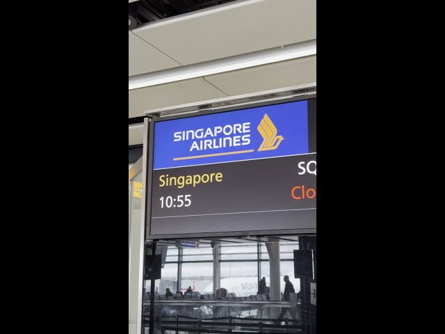 Sneek Peak Inside Singapore Airlines' A380!