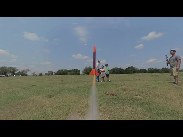 Shooting model rockets in vr180