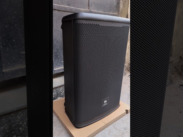 #jbl Eon 715 #loudspeaker #outdoors #activespeakers #audiotimewithvp #shorts #sound #soundcheck #dj