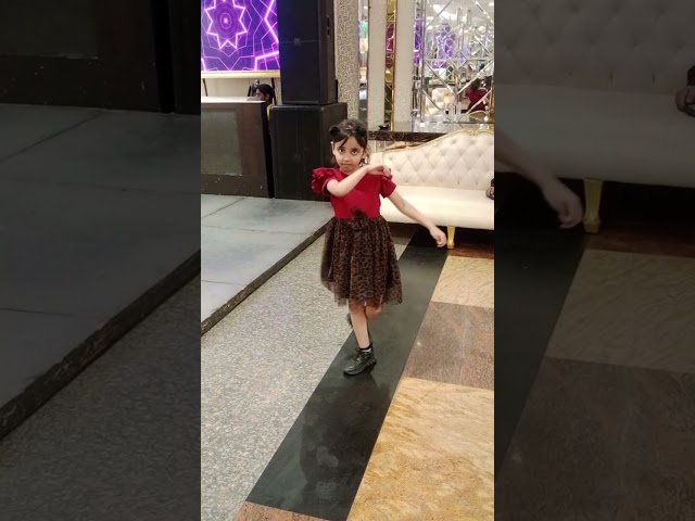 layra dance 🥰 in birthday party 🥳