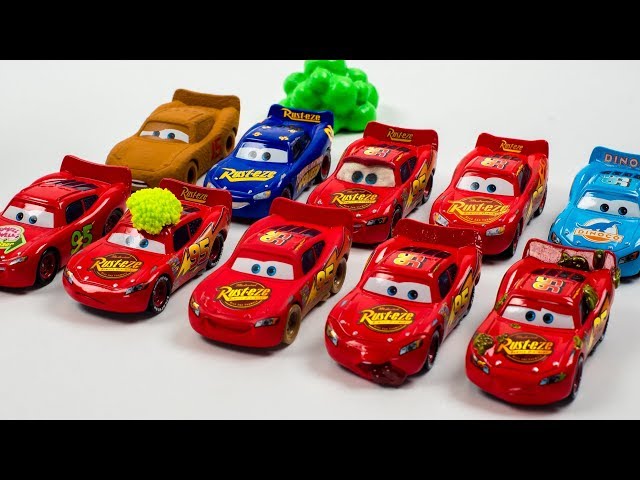 Lightning McQueen Clones Everywhere Multiplier Mater's Button Chaos Disney Cars Toys Movies - ACTION