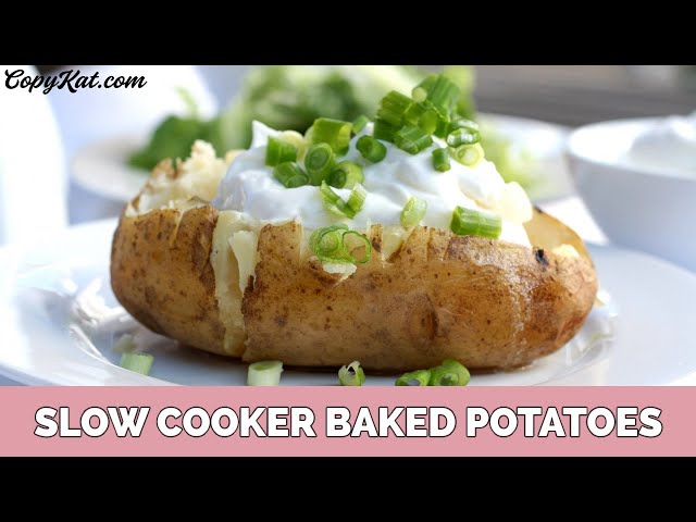 How to Make Baked Potatoes In your Slow Cooker