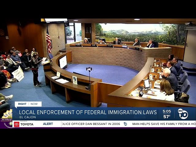 El Cajon debates cooperation with federal immigration authorities