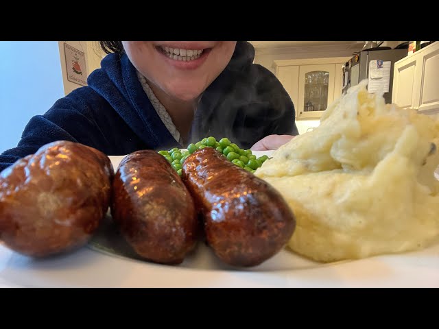 ASMR MUKBANG BANGERS AND MASH | LONG TIME NO SEE 😊