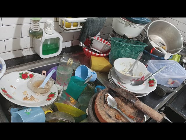 THIS IS CRAZY WASHING DISHES !! satisfying video cleaning messy kitchen cleaning motivation ASMR