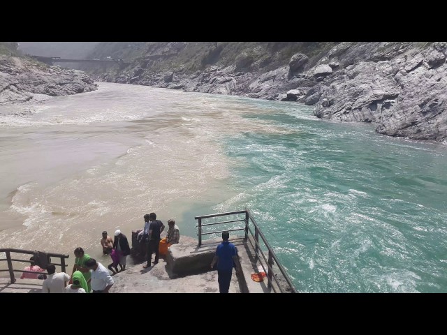 DEVPRAYAG SANGAM OF RIVER ALAKNANDA AND BHAGIRATHI WHICH MEETS TO BECOME THE HOLY RIVER GANGES.