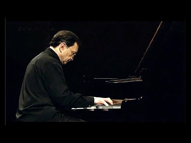 Liszt - Sonata in B Minor - Pierre-Laurent Aimard - Live - 2011