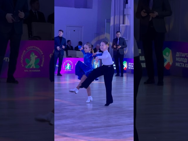 It’s amazing! 🤩🔥❤️ #boydancer #ballroomdancesport #latindancer #profesionaldancer #dancecover