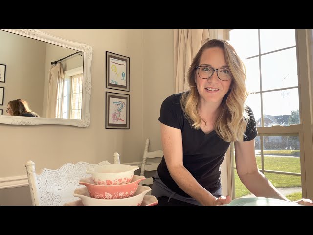 How to Stack Pyrex Cinderella Bowls