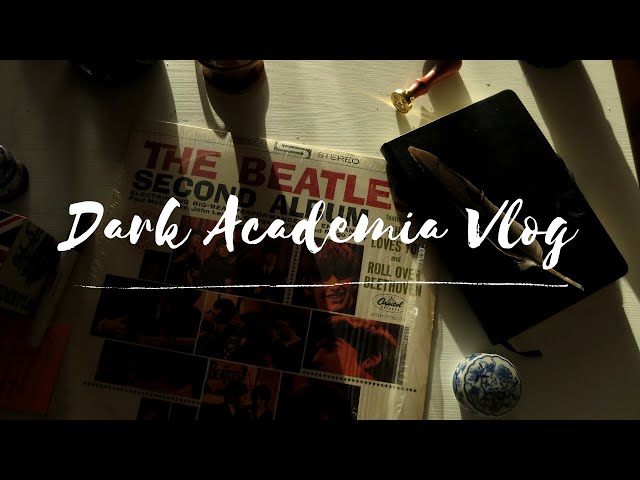 Dark Academia Writing Vlog || 7K in a day