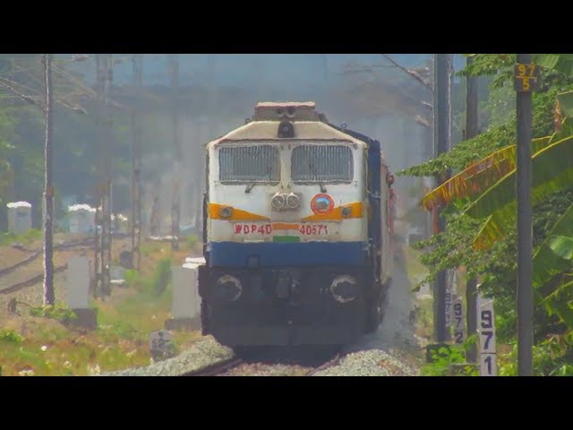 Kerala Sampark Kranti | Slithering on a Hot day | Brand new shiny LHB coaches