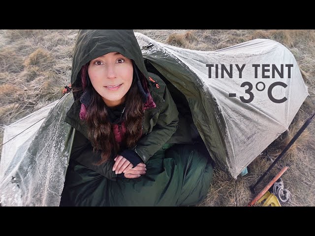 Cold Winter Camping with Tiny Tent • Heavy Frost & Starry Mountain Night