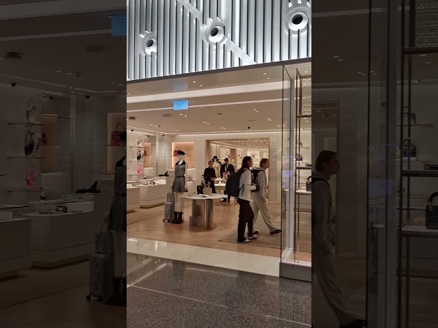 Dior outlet at Doha airport