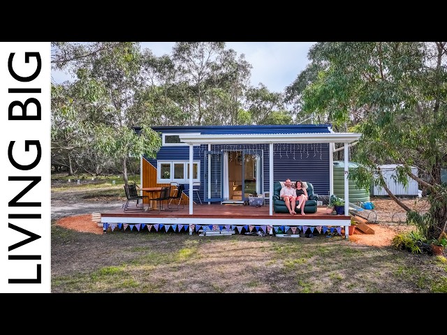 They Built An Off-Grid Tiny House In The Australian Wilderness… and It’s Amazing!