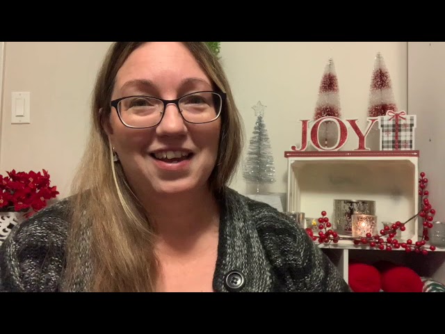 Knitting Podcast • Vlogmas 2020 Day 6 • Making Pompoms