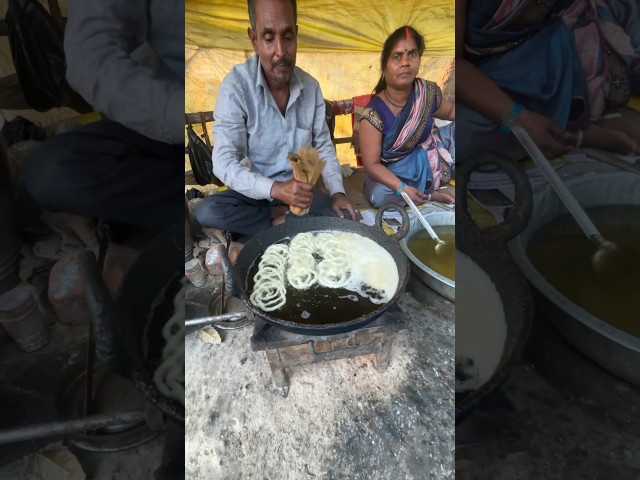 Village spicy selling जलेबी || Hardworking woman || street food ||😋#shortvideo #ytshorts #shorts