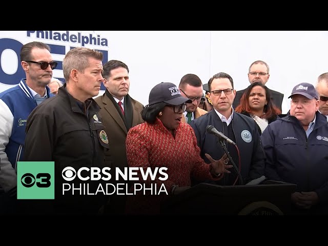 Mayor Parker, officials provide update on investigation into Philadelphia plane crash