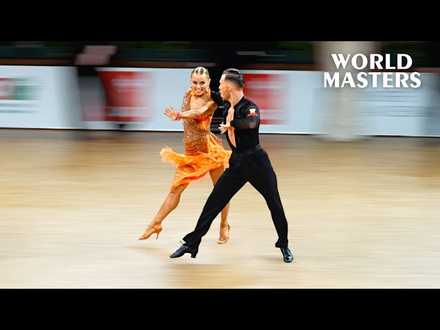 Klemen Prasnikar & Sasha Averkieva - Samba Dance | World Masters