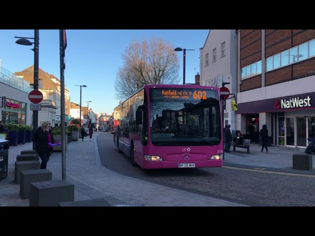 Uno: Hatfield Railway Station bound Citaro 314 Rt.602 leaving Watford High St