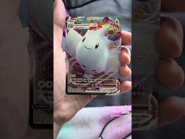 Togekiss VMAX - Vivid Voltage