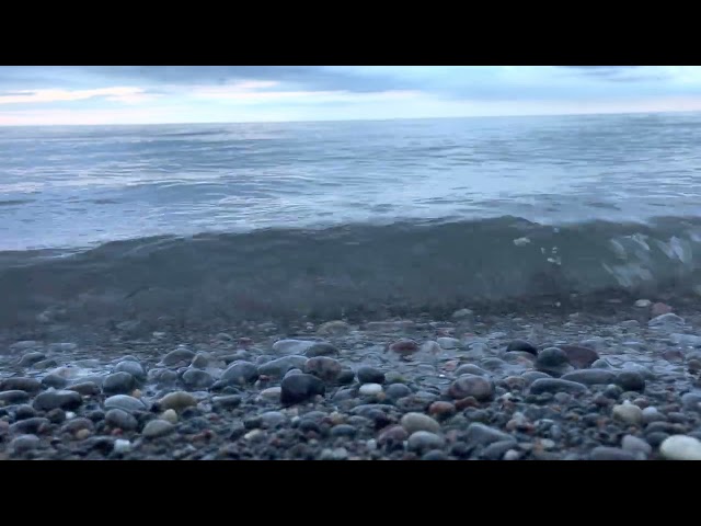 Om Dhwani- Mahendra Kappor with  Natural sound of water waves, Ontario lake 🇨🇦