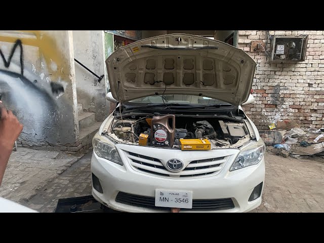 Toyota Corolla GLI engine oil and oil filter change ￼