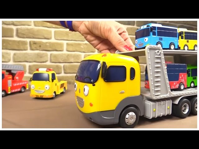 TAYO TOYS ⭐︎TRANSPORTER Toy Demo! ⭐︎ 타요 Tayo the Little Bus Happy Friends Игрушечный автовоз из Тайо