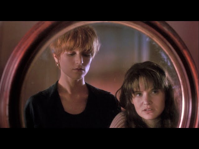 SINGLE WHITE FEMALE (1992) Clip - Bridget Fonda & Jennifer Jason Leigh