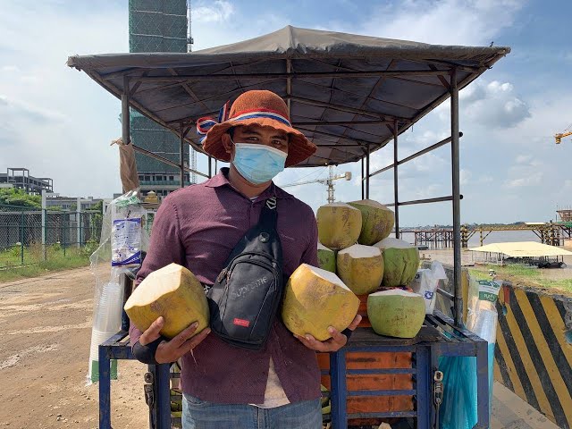 Amazing Coconut Cutting Skills   Cambodian Street Food