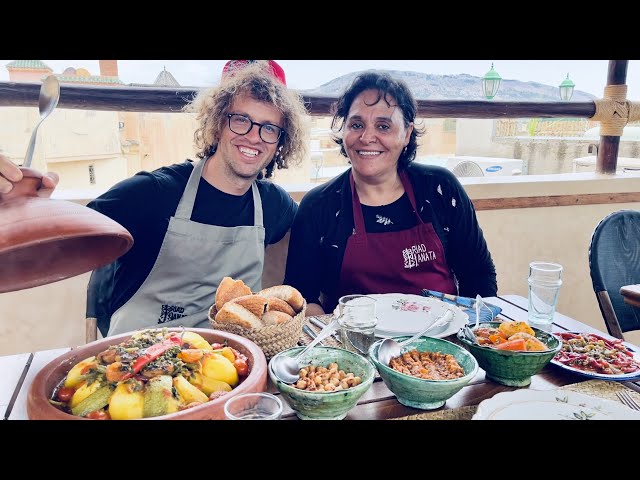 MOROCCAN FOOD SECRETS REVEALED by MOROCCAN CHEF in FEZ MOROCCO 🇲🇦