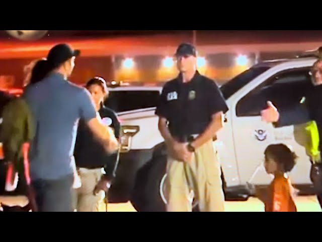 Ron DeSantis welcomes U.S citizens coming from Israel at Tampa International Airport today 10/15/23